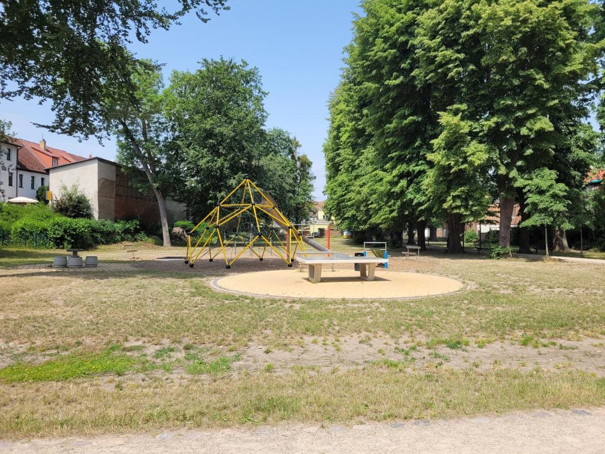 Familienfreundliche Fewo Mv Malchin Buitenkant foto